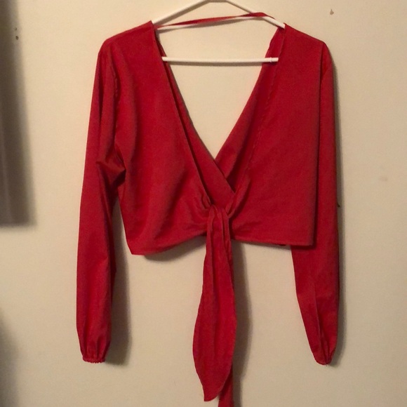 Red crop top - Picture 2 of 2